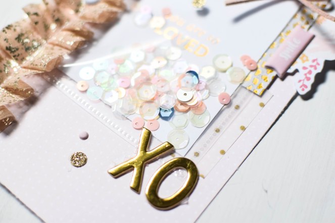 Sequins + gold paper happy mail #spiegelmomscraps #createwithsms #glitter #sequins #scrapbooking #happymail #papercrafting